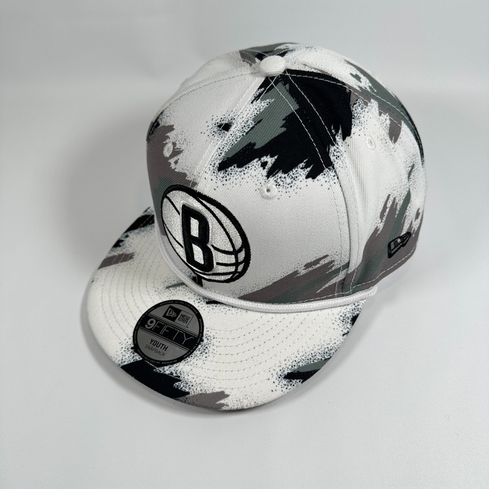 New Era Brooklyn Nets 9FIFTY Youth Snapback Hat Rope Paint Splatter NBA Cap